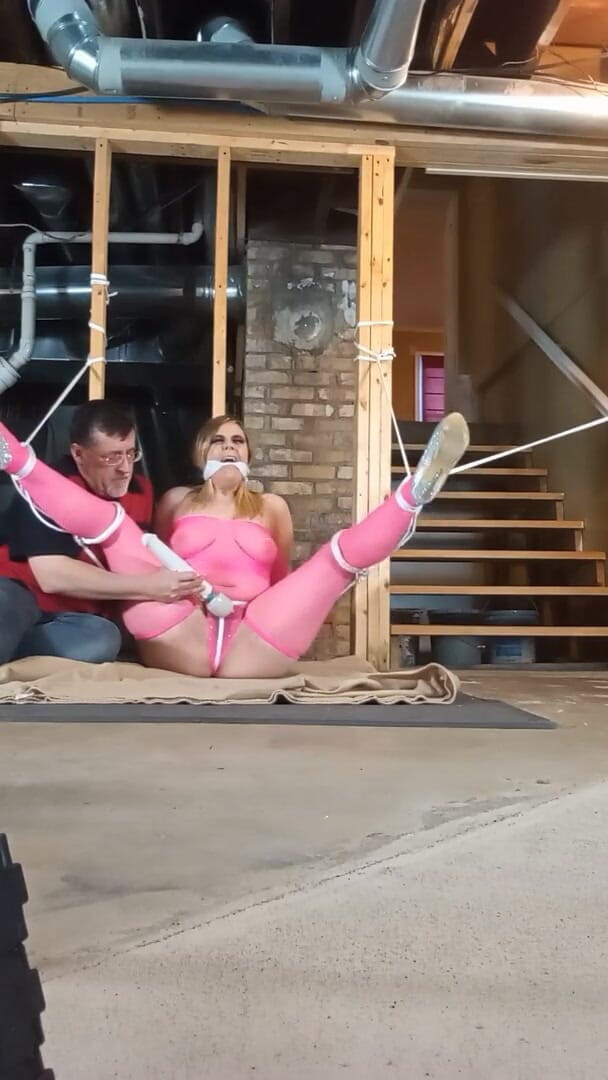 Tropical Lust: BTS bondage shoot