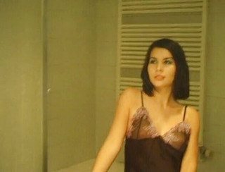 Flash Model Amateurs: Sexy brunette teen is rubbing and fingering her pussy