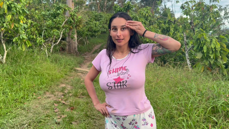 Jenifer Play: Gadis Desa Menerima Cadangan Untuk Pergi Ke Bandar Untuk Seks