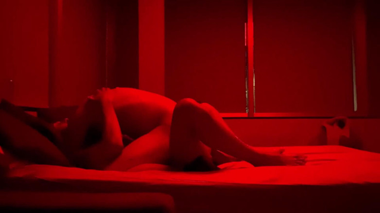 Leandro e Asafe: Їсть суку мого чоловіка в готелі в Мадриді в Іспанії