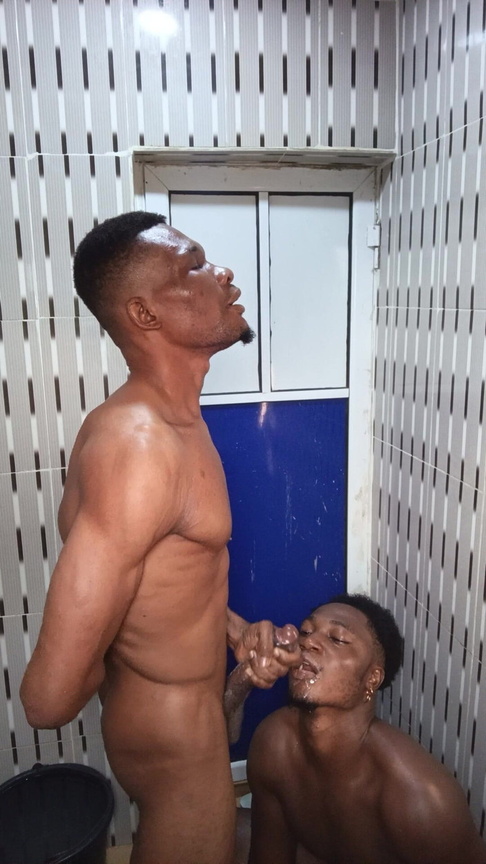 BlackDanie_production: Papa m’a vraiment défoncée et j’adore ça