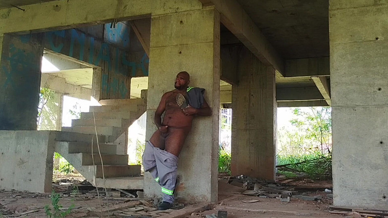 TheBlacKHunterr: Byggdagen för färdigställande