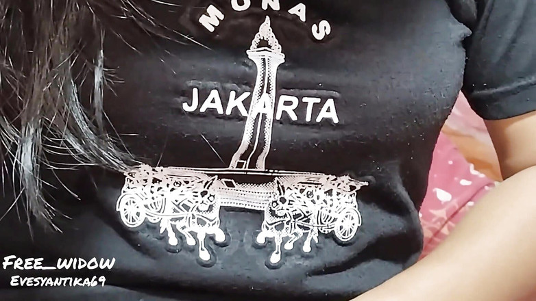 Karinsyantika: Mengongkek Rambut Pepek Untuk Semua Pelanggan Saya