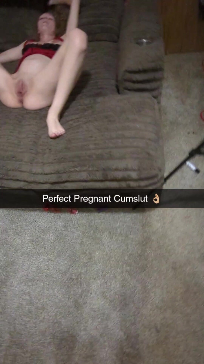 Richelle Rose: Ev arkadaşının kız arkadaşı sert sikiliyor ve kullanılıyor 