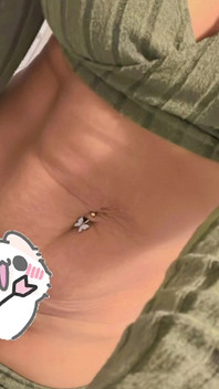 私のPu$$$yに触れて、私をイカせてあげる