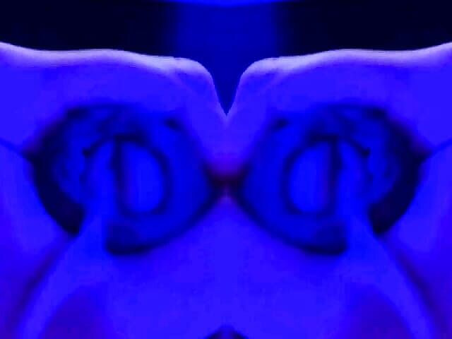 Lkdick8: Mavi ışıkta eğlenceli gece