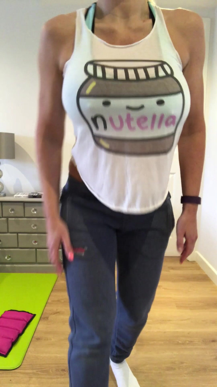 Sophie James: Il ritorno del giovedì rimbalza piccola rimbalza 34j