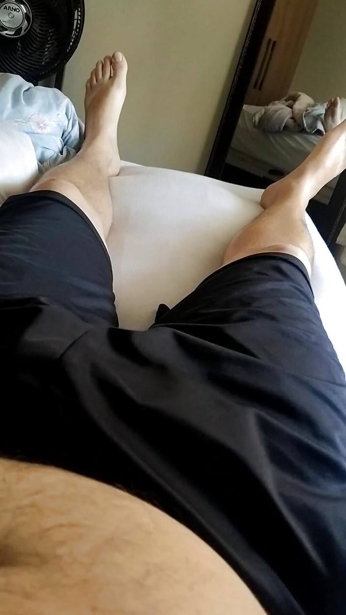 Guivideos: Ranní masturbace