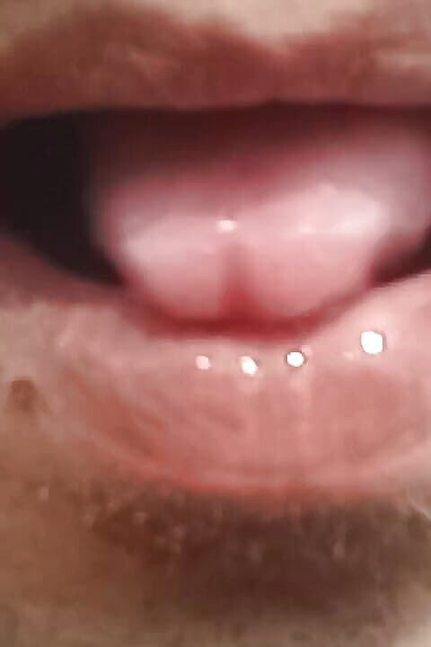 Gangbang straight: Dal palec Místo ptáka v ústech děvky Lary