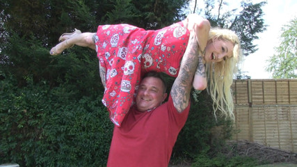 Lacey Starr productions: Settling a bet