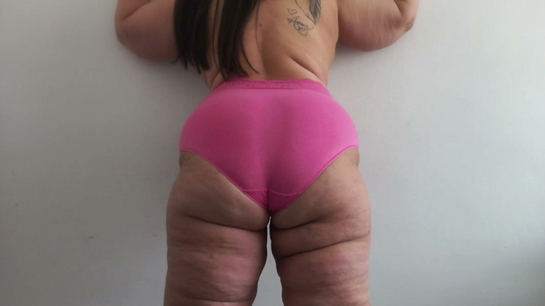Daddykane: Stepmother Invites Gym Trainer Instructor for Hot Oil Body Rub...