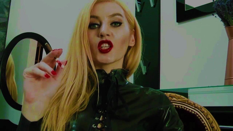 Goddess Celine: लेटेक्स महिलाओं का दबदबा