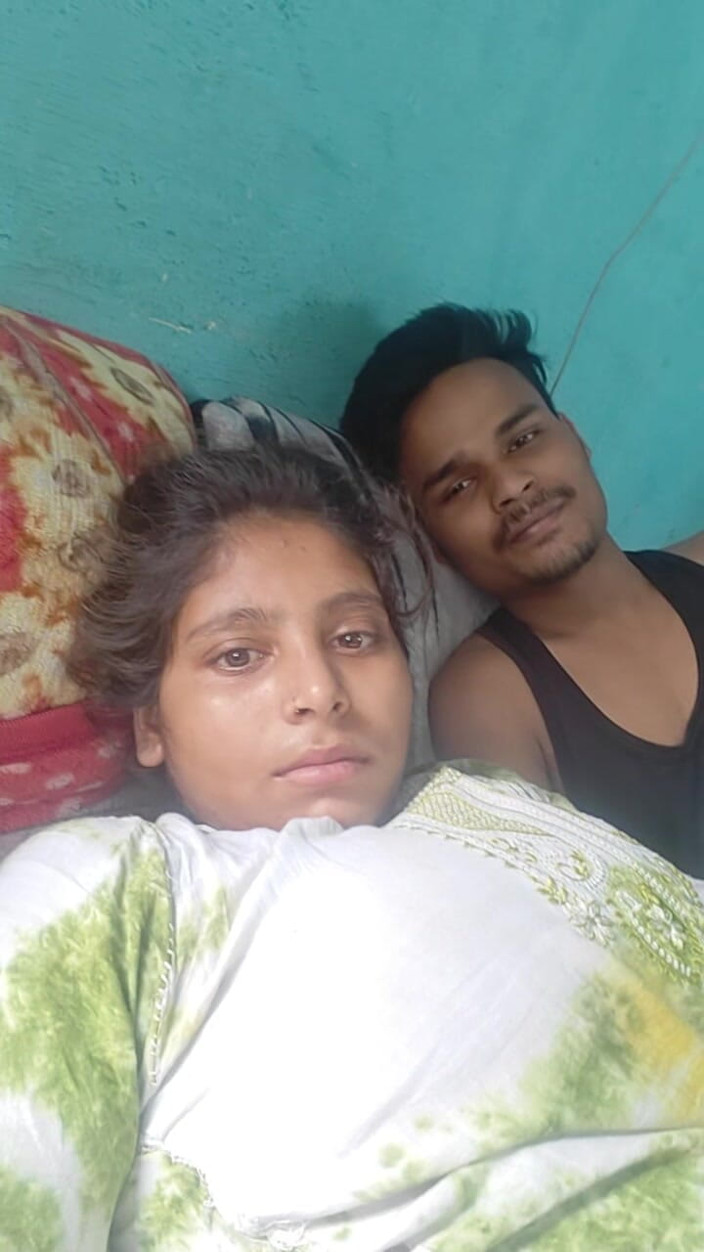 PrimordialChoice99: Muh Me Gira Diye or Mai Chat Gayi