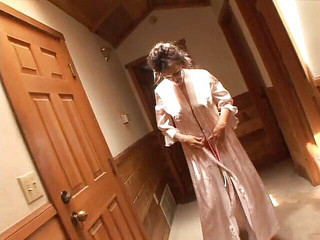 Dark Dungeon Secrets: 스타킹을 입고 미시하고 핫한 Nancy Vee