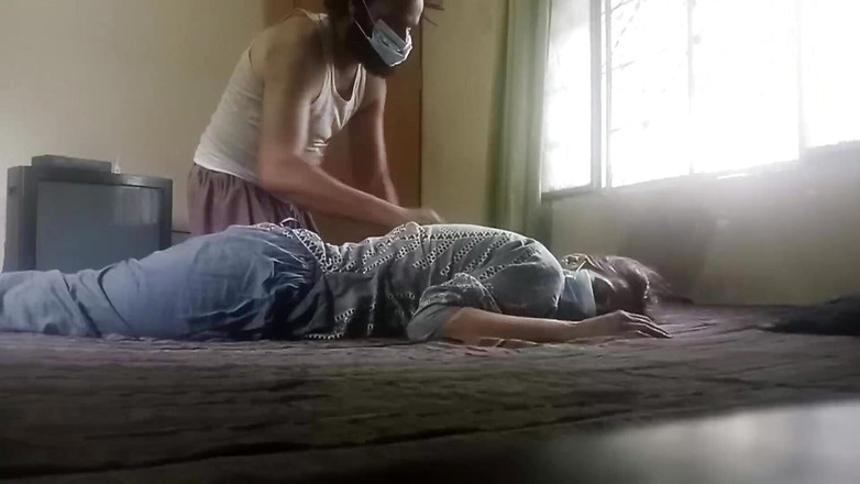 SHAKRATASNEEM: रोमांटिक सेटअप