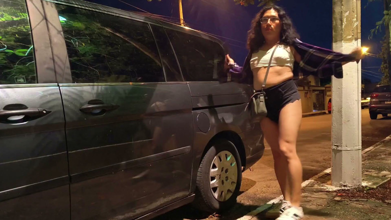 Samanta sucubo: เดินเล่นในสวนสาธารณะเพียงระยะสั้น