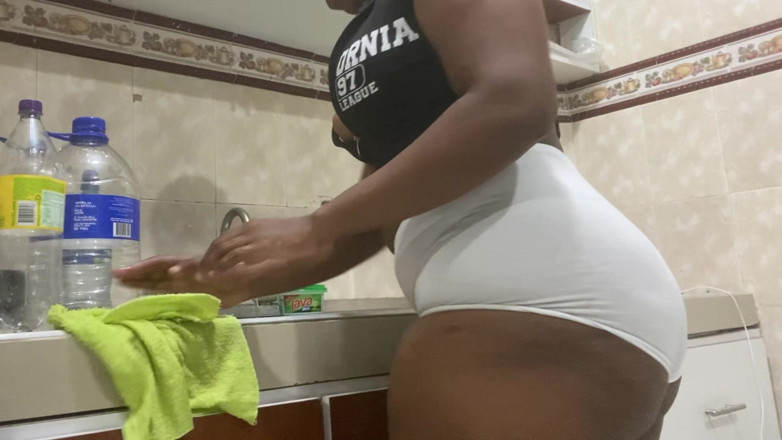 pampammedallo: Я выгравываю прозрачность моей Lycra, которую ты люблю