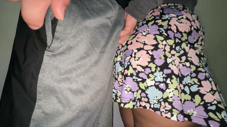 CoupleOfHotSins: Big-assed Woman Touches a Stranger's Erect Penis. Flash Dick!!