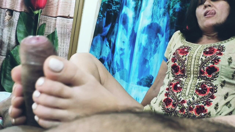 Bolly Karma: Bbc motiva a chica a tener sexo