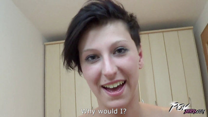 POV Bitch: Emylia Argan prsa a sladká kundička pro creampie