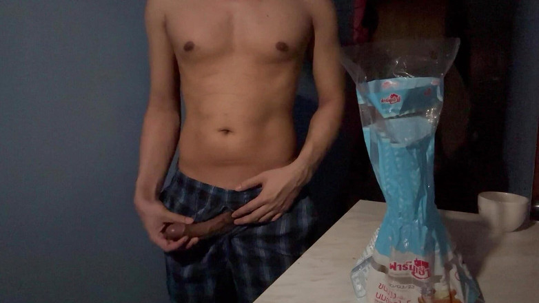 SinglePlayerBKK: 빵으로 압축 우유.