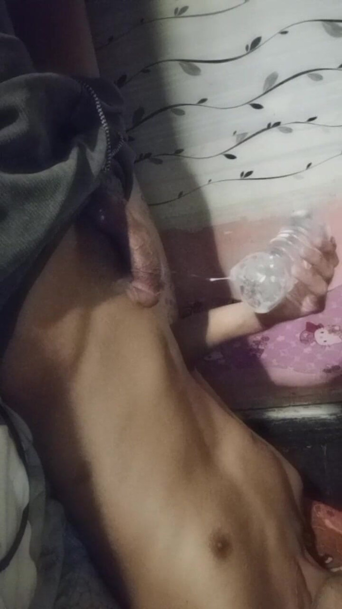 Sunflower Baby 69: Brincando com brinquedo sexual