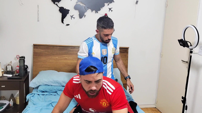 Julian Shul: Cur cu bule! Am venit de pe teren cu prietenul...