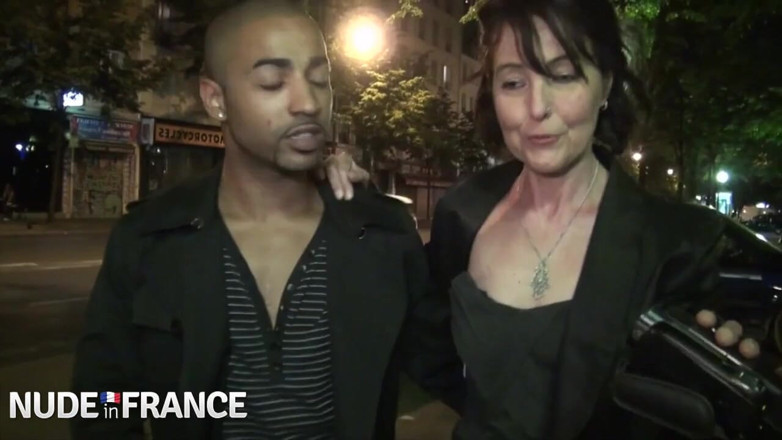 La France a Poil: Middle aged slut sucks young black cock