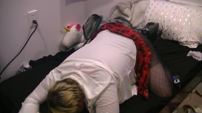 Roxxie rae page: College loszka akcja tłokowa