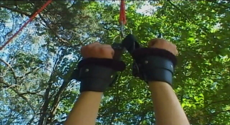 Absolute BDSM films - The original: La ragazza viene legata e dominata