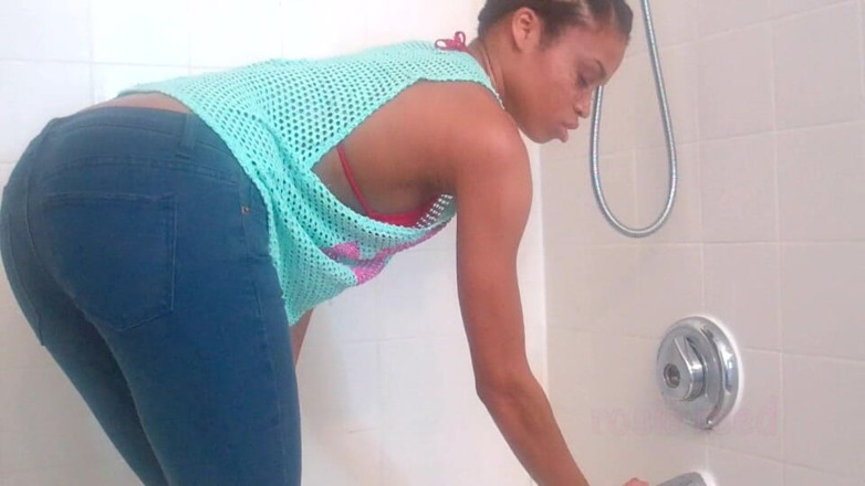 Rosie Reed: Soaking Wet Jeans &amp; Hot Red Bikini Tease