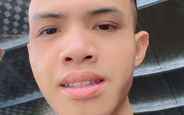 Socqualo: Twink 家伙独奏手淫