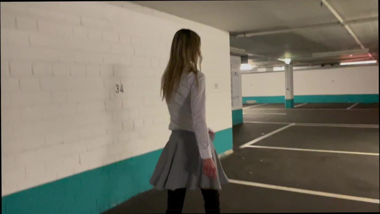 Mellybunnyluder: Hobby Whore Is Persuaded to Fuck by the Agency Boss