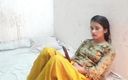 NAASRIN KHAN: Gadis Bihari pamer memek ke pacarnya di panggilan video