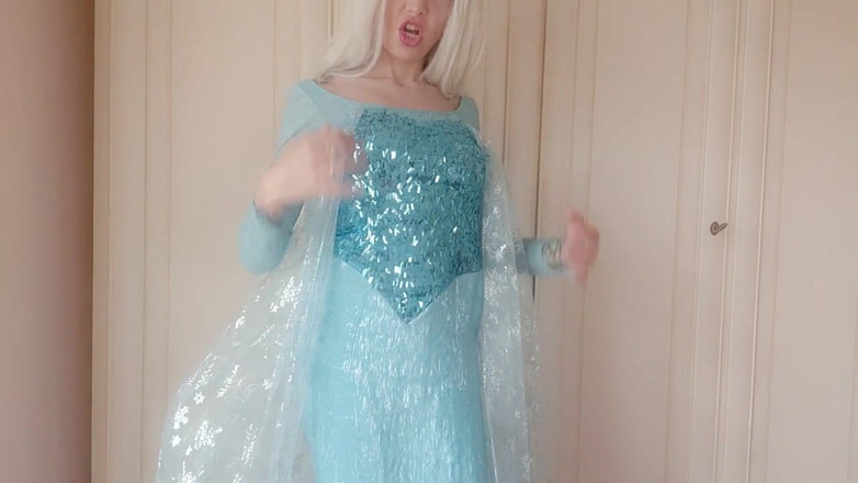 savannahamatoriale: Queen Elsa is not frozen