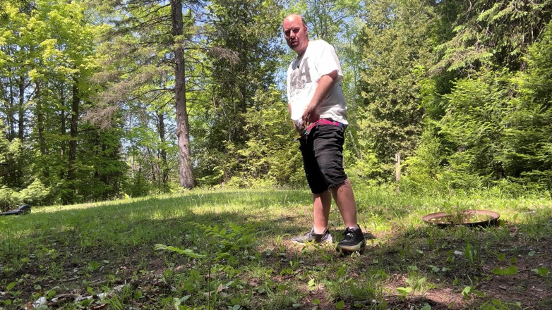 Bigwhitecock: Getting Naked Outside