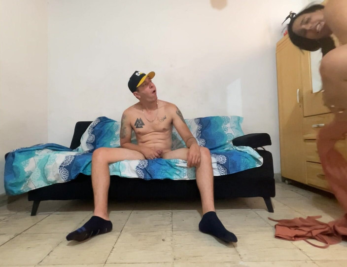 Monozion: Bogata para uprawia seks oralny w Bangladeszu w domowym wideo