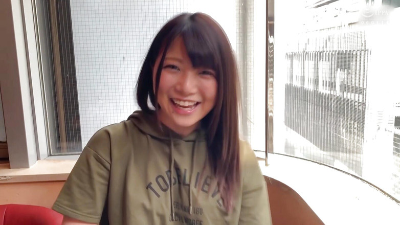 MBM3988: M420g09 在一家非常坦率的 Jd 和便利店燃烧，该商店靠近谈话的距离，并去酒店！