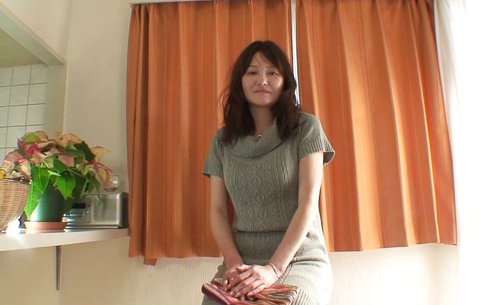 Japan Lust: Japanese granny enjoys much needed sex