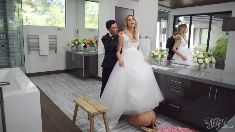 Trans Angels: Trans Angels - Cassey Kisses Tops a Hot Blonde Bride to...