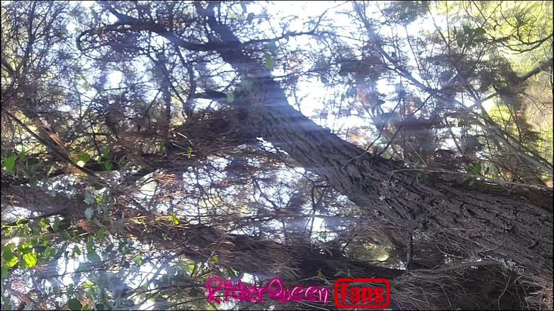 Only Riderqueen BBW Step Mom Latina Alone: Riderqueen sozinha ao ar livre