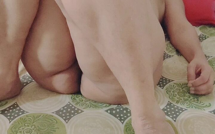 Trisha Hotness: Cowgirl ngentot sama adik tiriku sampai dia mengendarai kontol