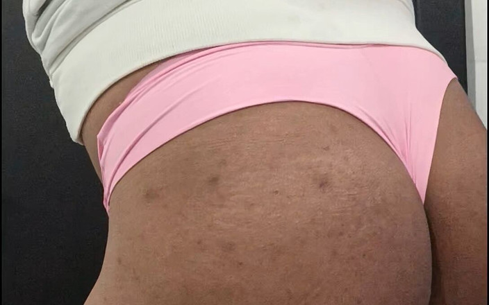 Thipansex: Det verkar som att min träning för att bli kvinna...