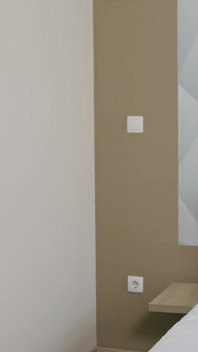Hot Encounter - Hotel Staff Helps to Relieve Guest Cooling Problems - Vanessa Hillz