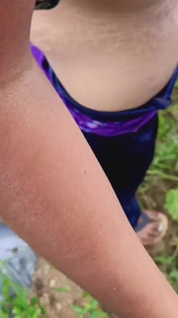 Eu fiz sexo com um garoto que veio trabalhar em nossa fazenda e ele estava muito satisfeito comigo muito