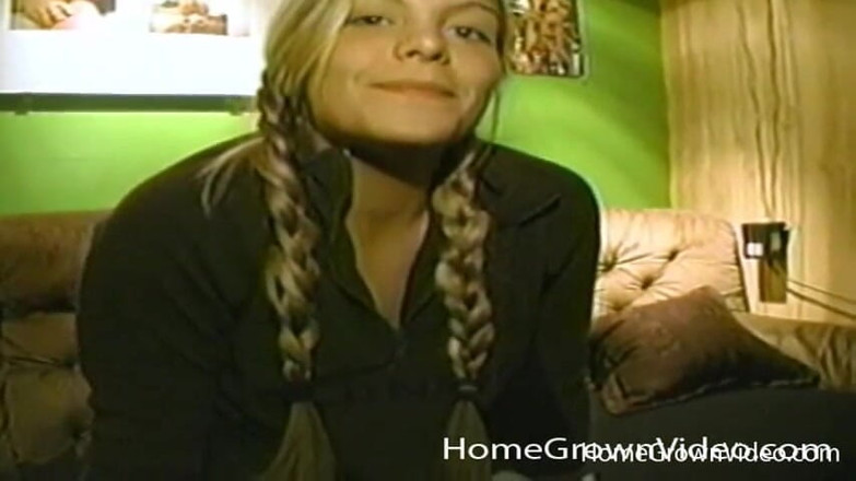 Homegrown GFs: Jenifer ssie penisa, a następnie dostaje jej cipkę wbitą