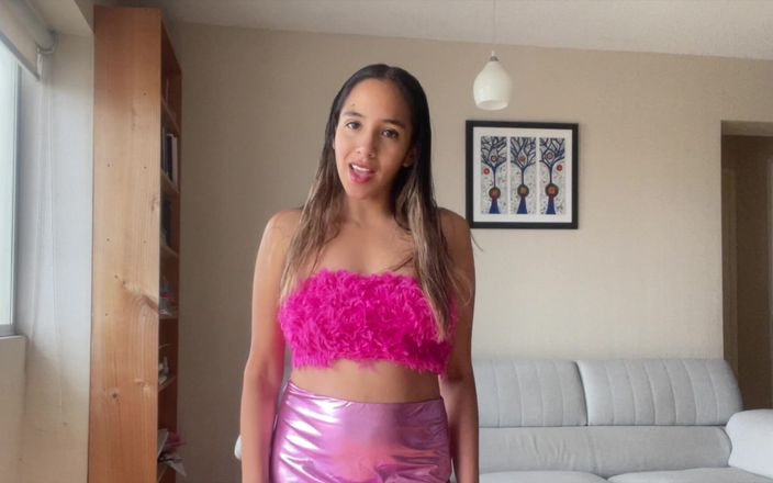 Goddess Alexa femdom: 20 岁的处女处女幻想处女羞辱