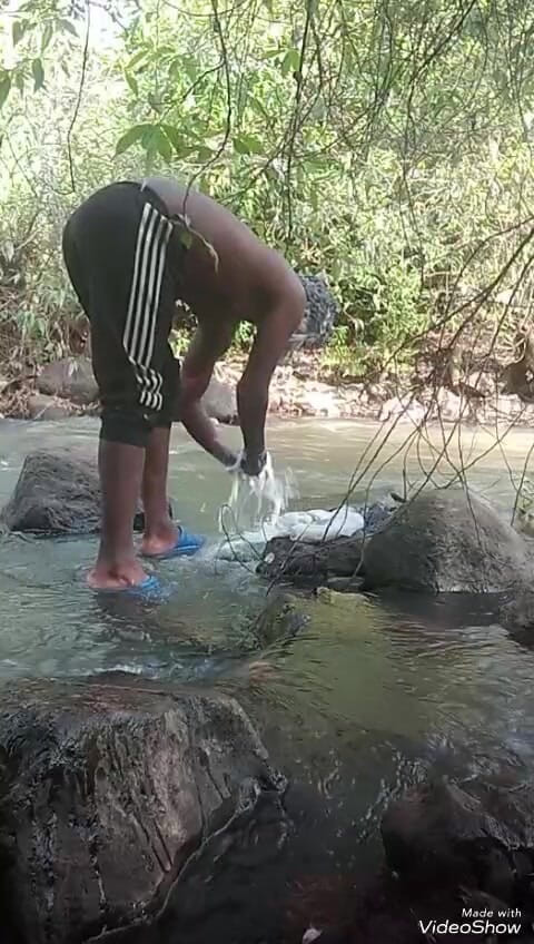 Sexyjayla254: Zeepachtige masturbatie grote zwarte lul komt buiten klaar, deel 1