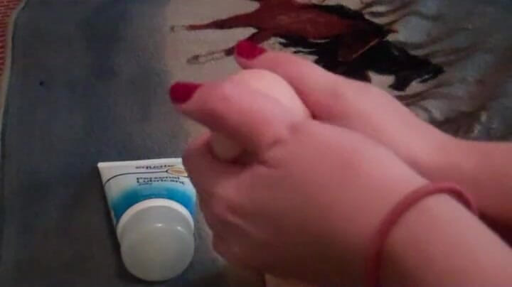 Scarlet Vixen: Toy Handjob Tease