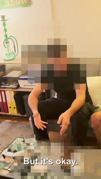 Jonas Convices a Young Straight Delivery Guy to Get His First Blowjob by a Guy for a Big Tip